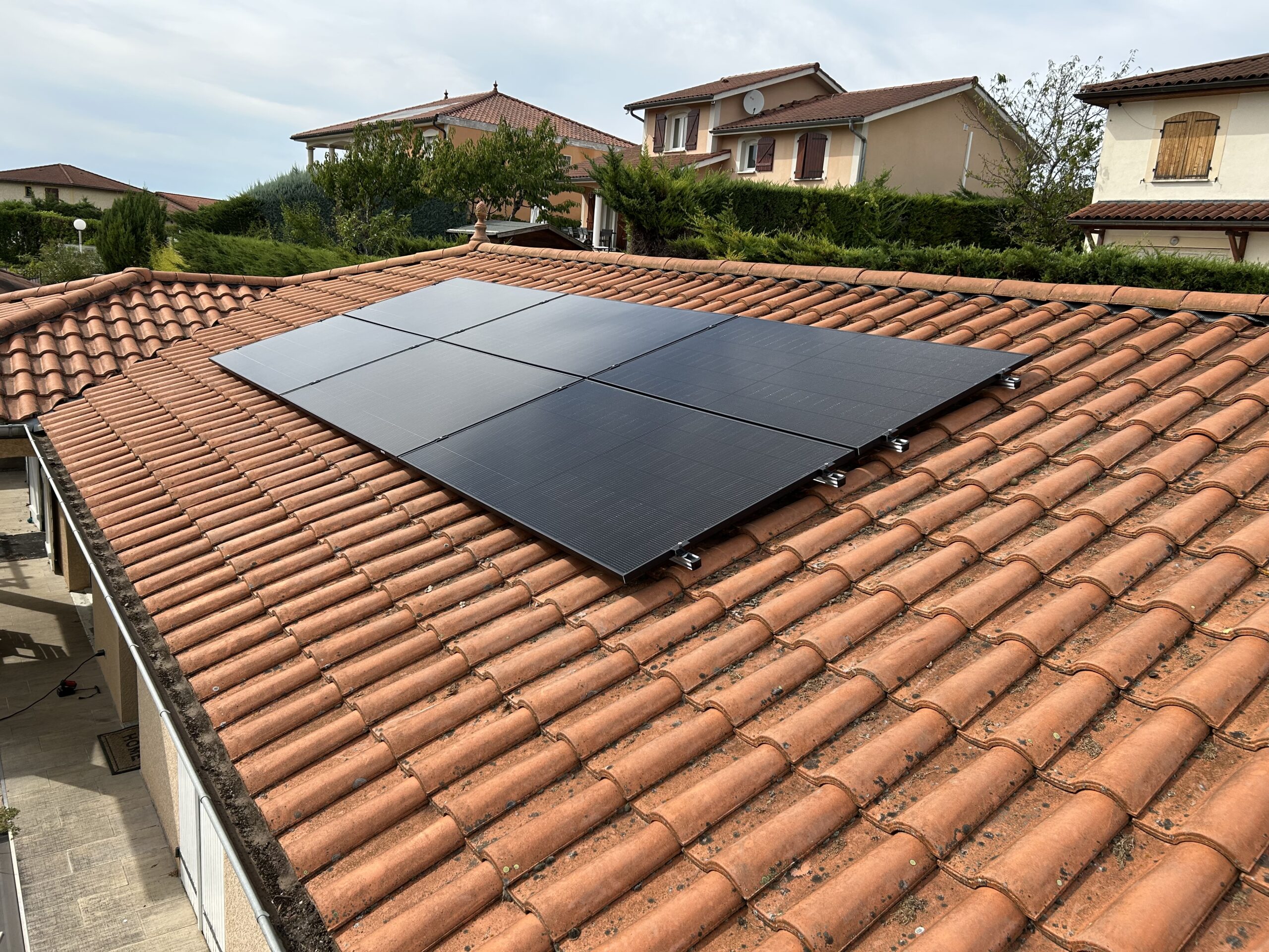 BONGIORNI ELECTRICITE ELECTRICIEN BOURGOIN JALLIEU ISERE PANNEAUX PHOTOVOLTAIQUES QUALIFELEC QUALIPV RGE
